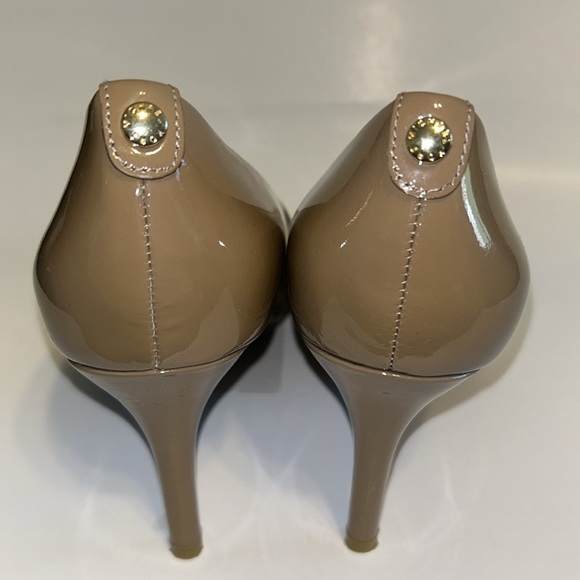 Michael Micheal Kors Tan Heels - Picture 5 of 10